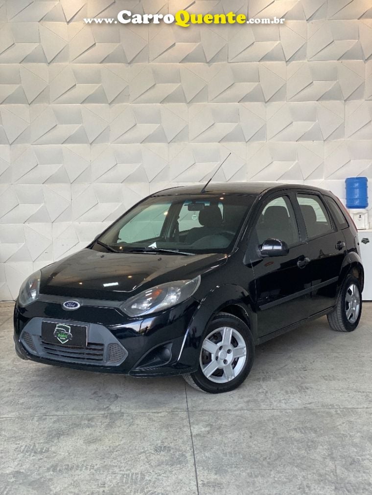 Ford FIESTA 1.6 ROCAM SE 8V FLEX 4P MANUAL - Loja