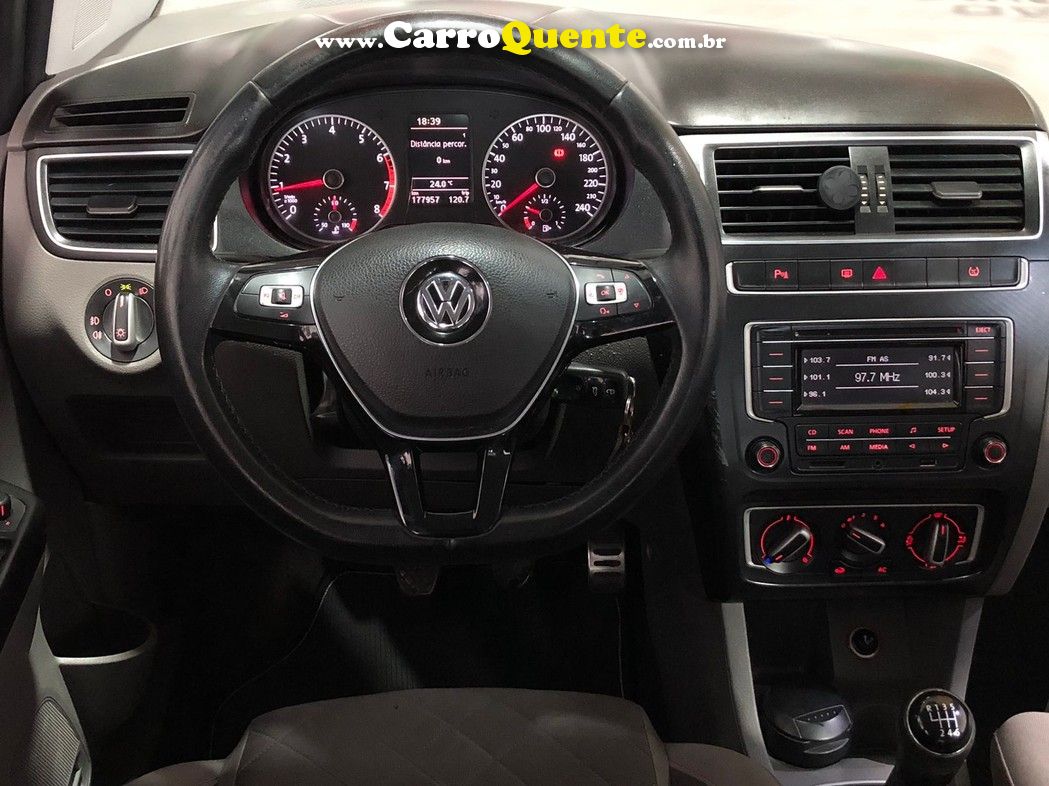 VOLKSWAGEN FOX 1.6 MI HIGHLINE 8V - Loja