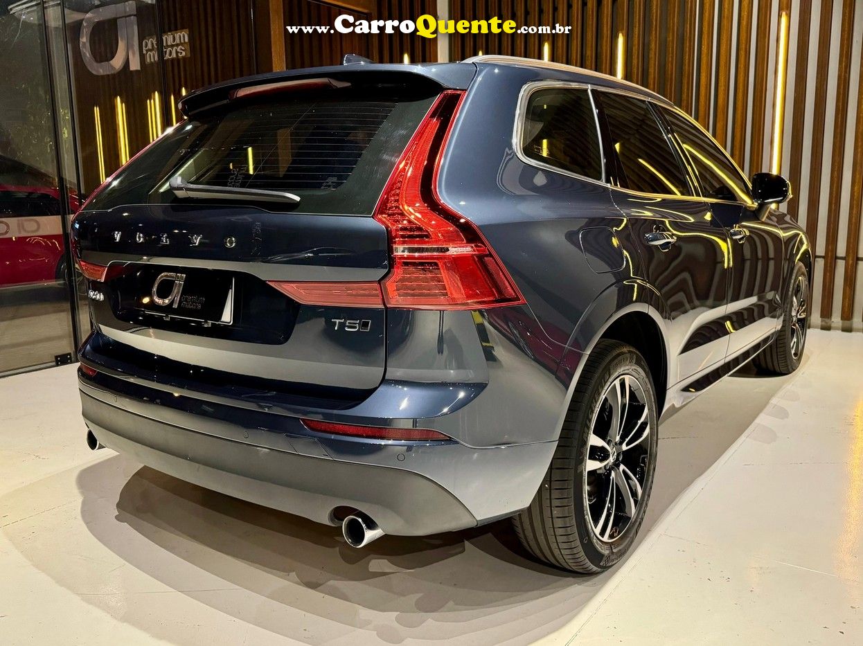 VOLVO XC60 2.0 T5 MOMENTUM AWD - Loja