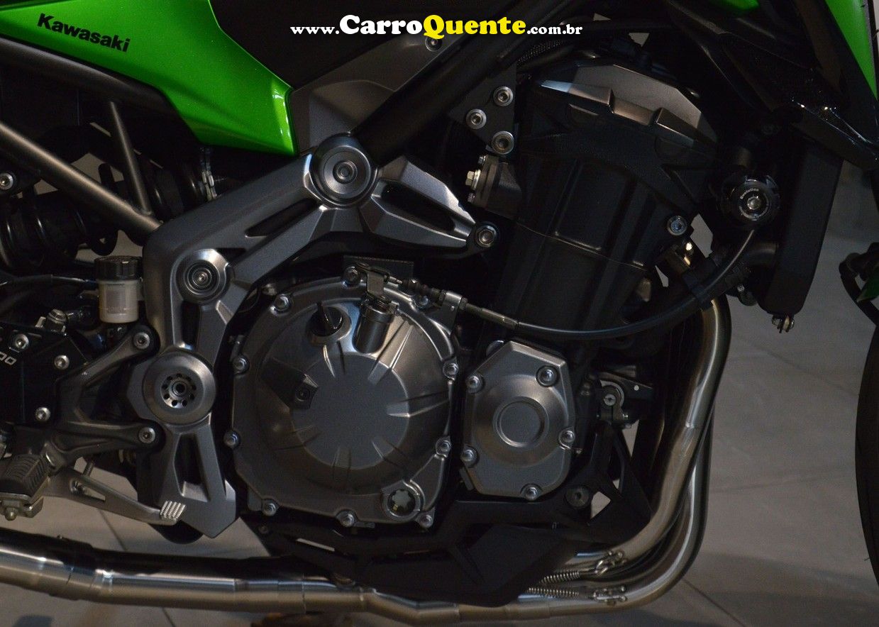 KAWASAKI Z900 - Loja