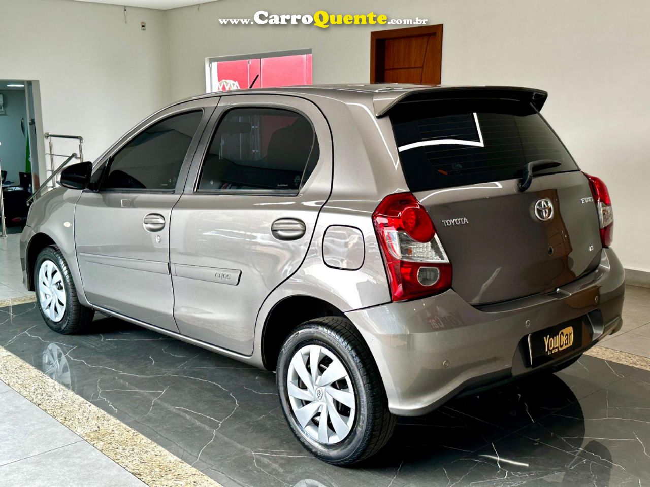 TOYOTA   ETIOS X 1.3 FLEX 16V 5P AUT.   CINZA 2020 1.3 FLEX - Loja