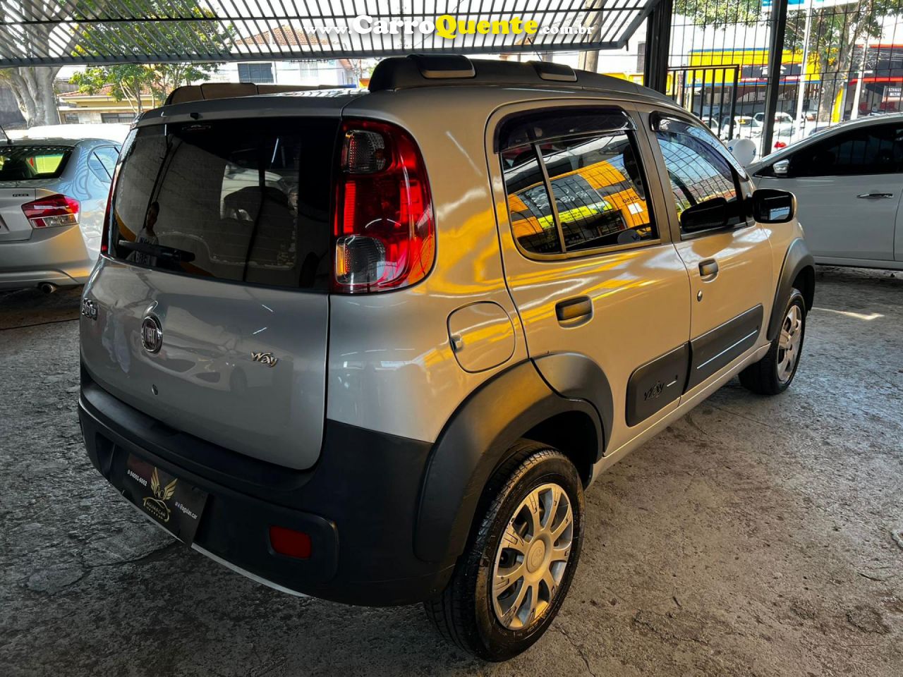 FIAT   UNO WAY 1.0 EVO FIRE FLEX 8V 5P   PRATA 2013 1.0 FLEX - Loja