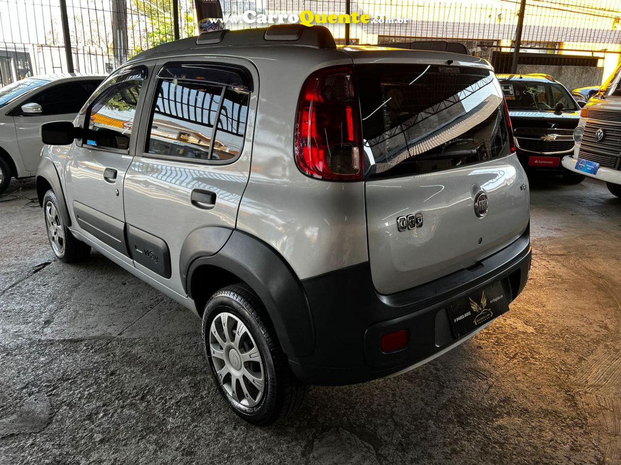 FIAT   UNO WAY 1.0 EVO FIRE FLEX 8V 5P   PRATA 2013 1.0 FLEX - Loja