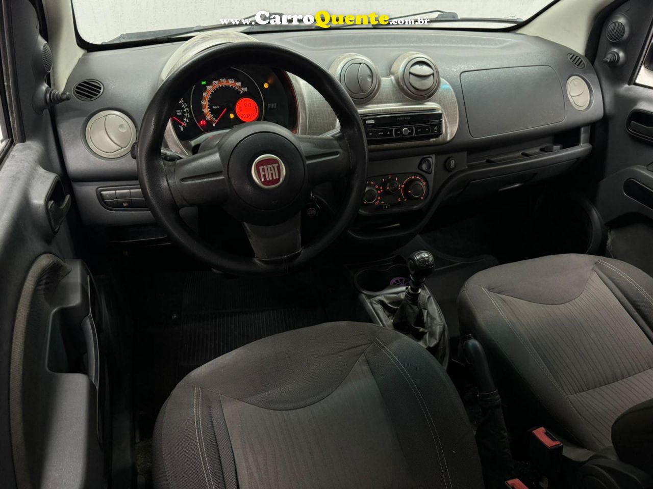 FIAT   UNO WAY CELEB. 1.4 EVO FIRE FLEX 8V 5P   PRATA 2011 1.4 FLEX - Loja