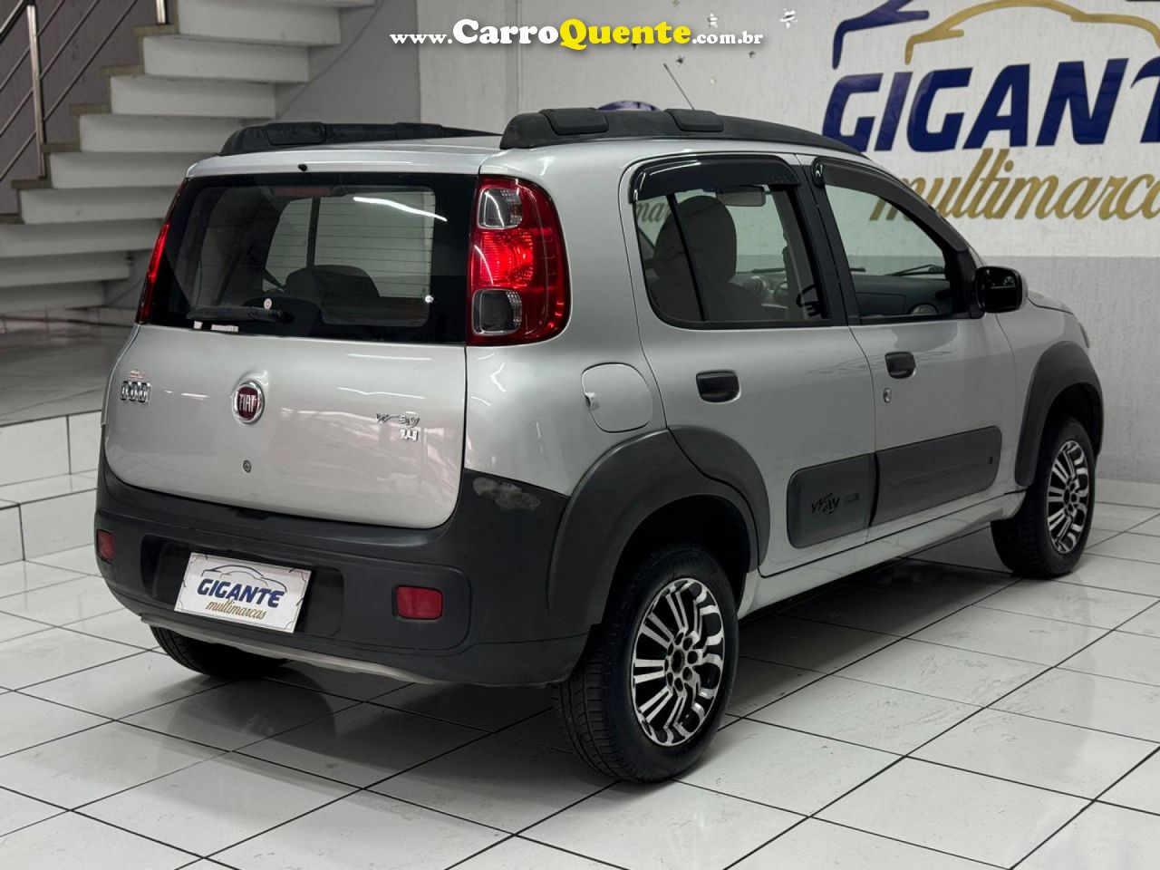 FIAT   UNO WAY CELEB. 1.4 EVO FIRE FLEX 8V 5P   PRATA 2011 1.4 FLEX - Loja