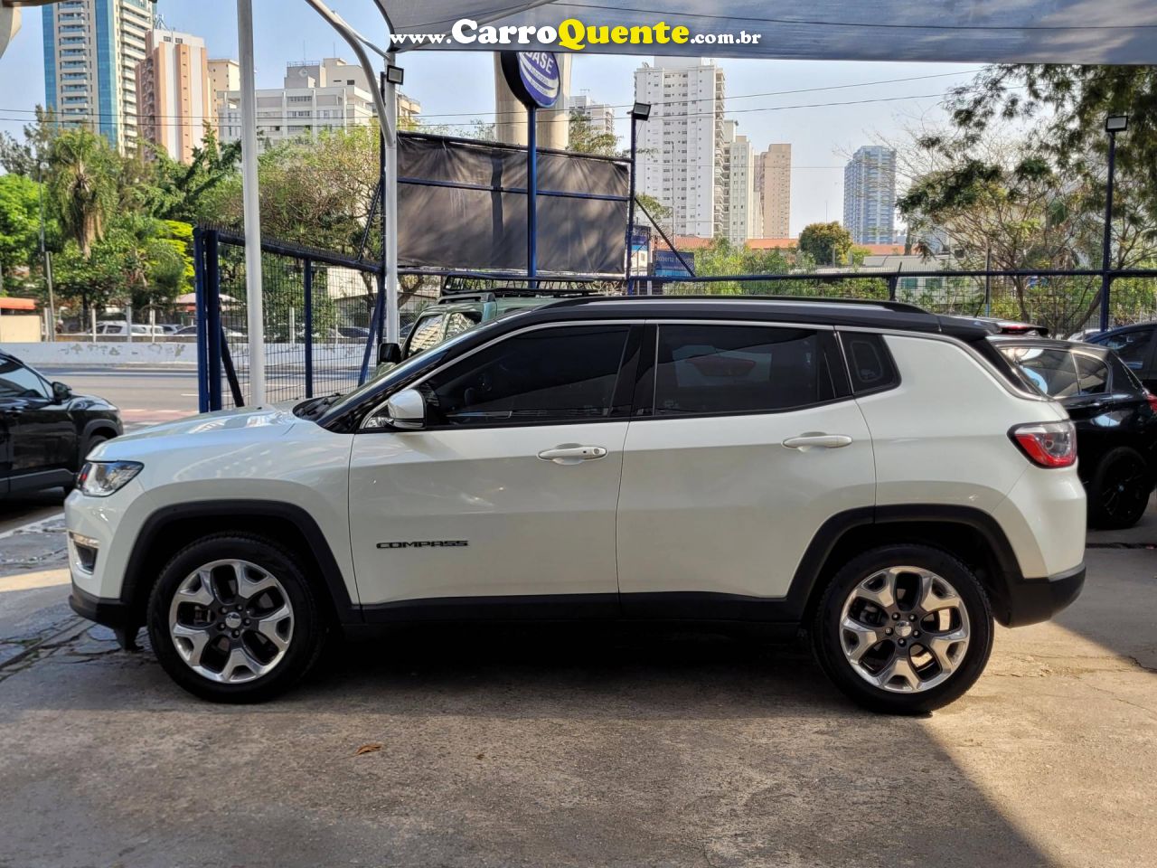 JEEP   COMPASS LIMITED 2.0 4X2 FLEX 16V AUT.   BRANCO 2018 2.0 FLEX - Loja