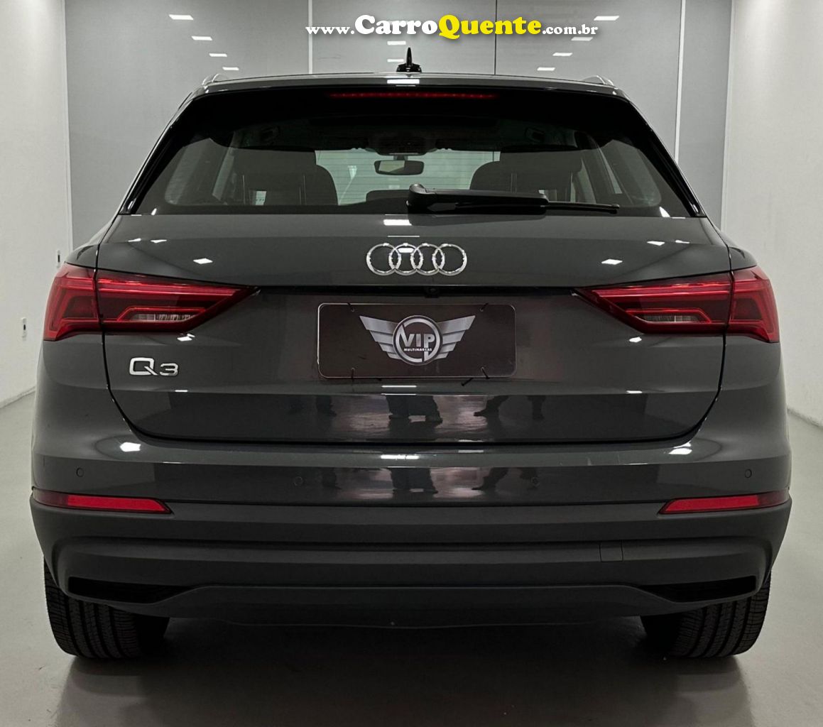 AUDI   Q3 PREST. 1.4 TFSI FLEXPREST. S-TRONIC   CINZA 2022 1.4 GASOLINA - Loja