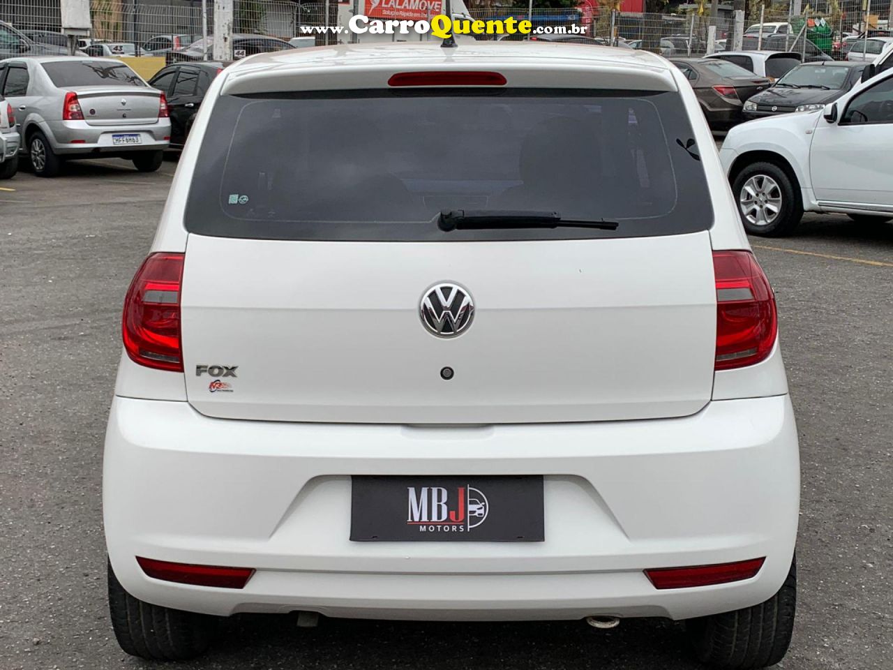 VOLKSWAGEN   FOX 1.0 MI TOTAL FLEX 8V 5P   BRANCO 2014 1.0 FLEX - Loja