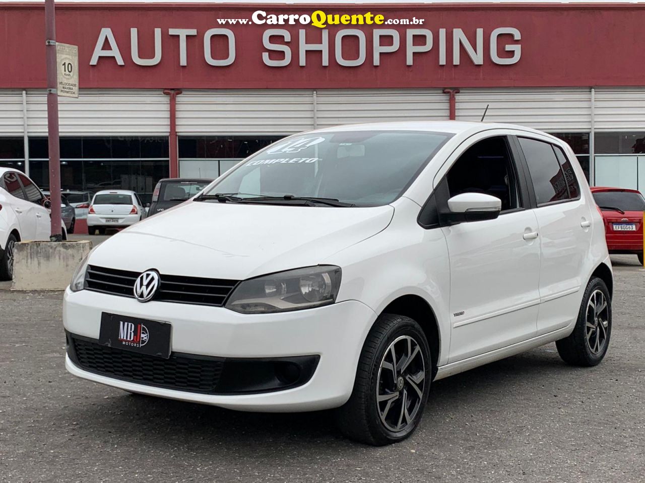 VOLKSWAGEN   FOX 1.0 MI TOTAL FLEX 8V 5P   BRANCO 2014 1.0 FLEX - Loja