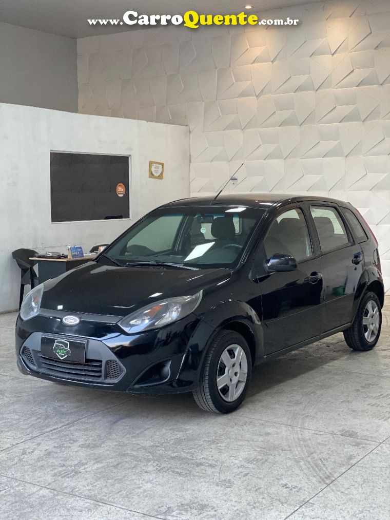 Ford FIESTA 1.6 ROCAM SE 8V FLEX 4P MANUAL - Loja