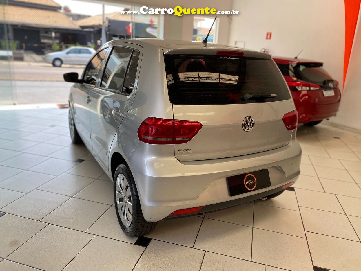 VOLKSWAGEN FOX 1.0 MPI TRENDLINE 12V - Loja