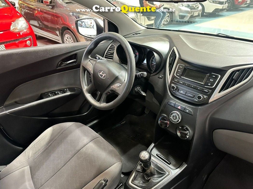 HYUNDAI HB20S 1.0 COMFORT PLUS 12V - Loja