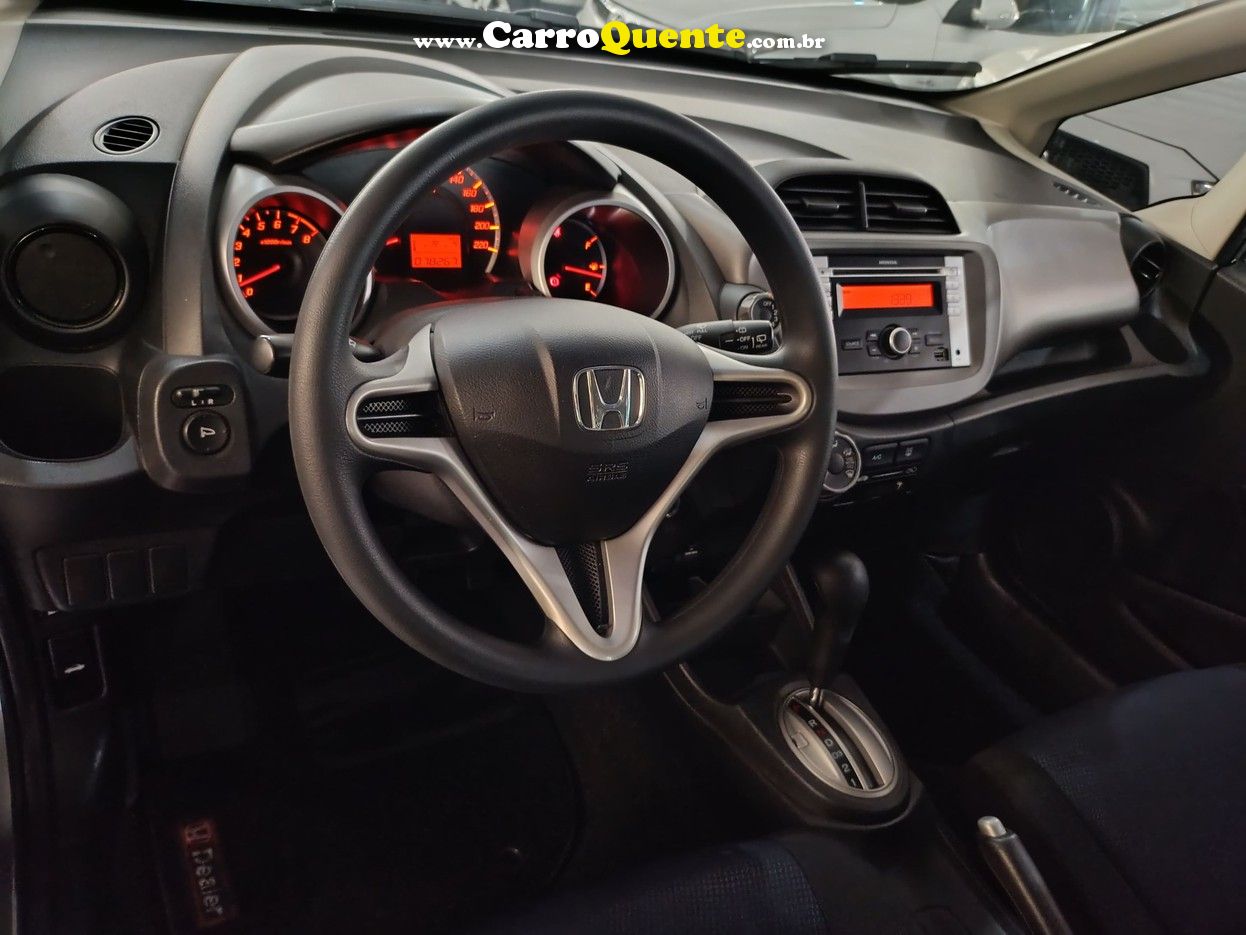 HONDA FIT 1.4 LX 16V - Loja