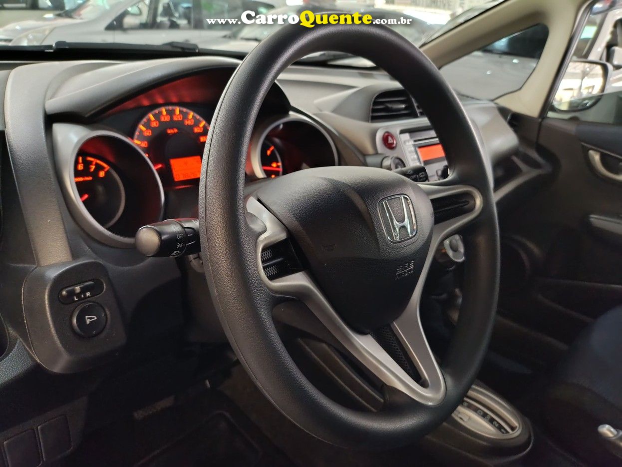 HONDA FIT 1.4 LX 16V - Loja