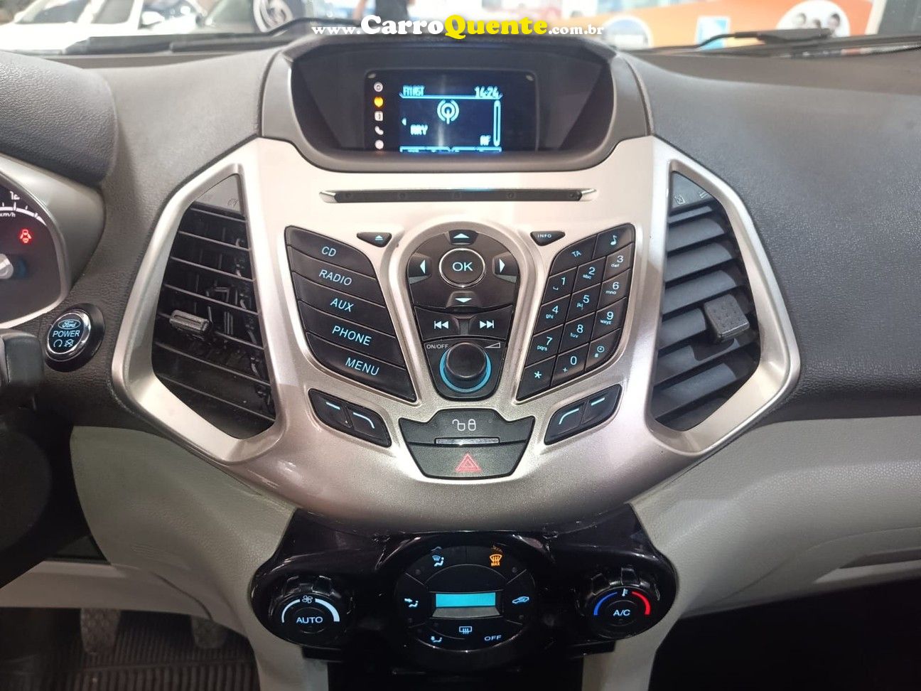 FORD ECOSPORT 2.0 TITANIUM 16V - Loja