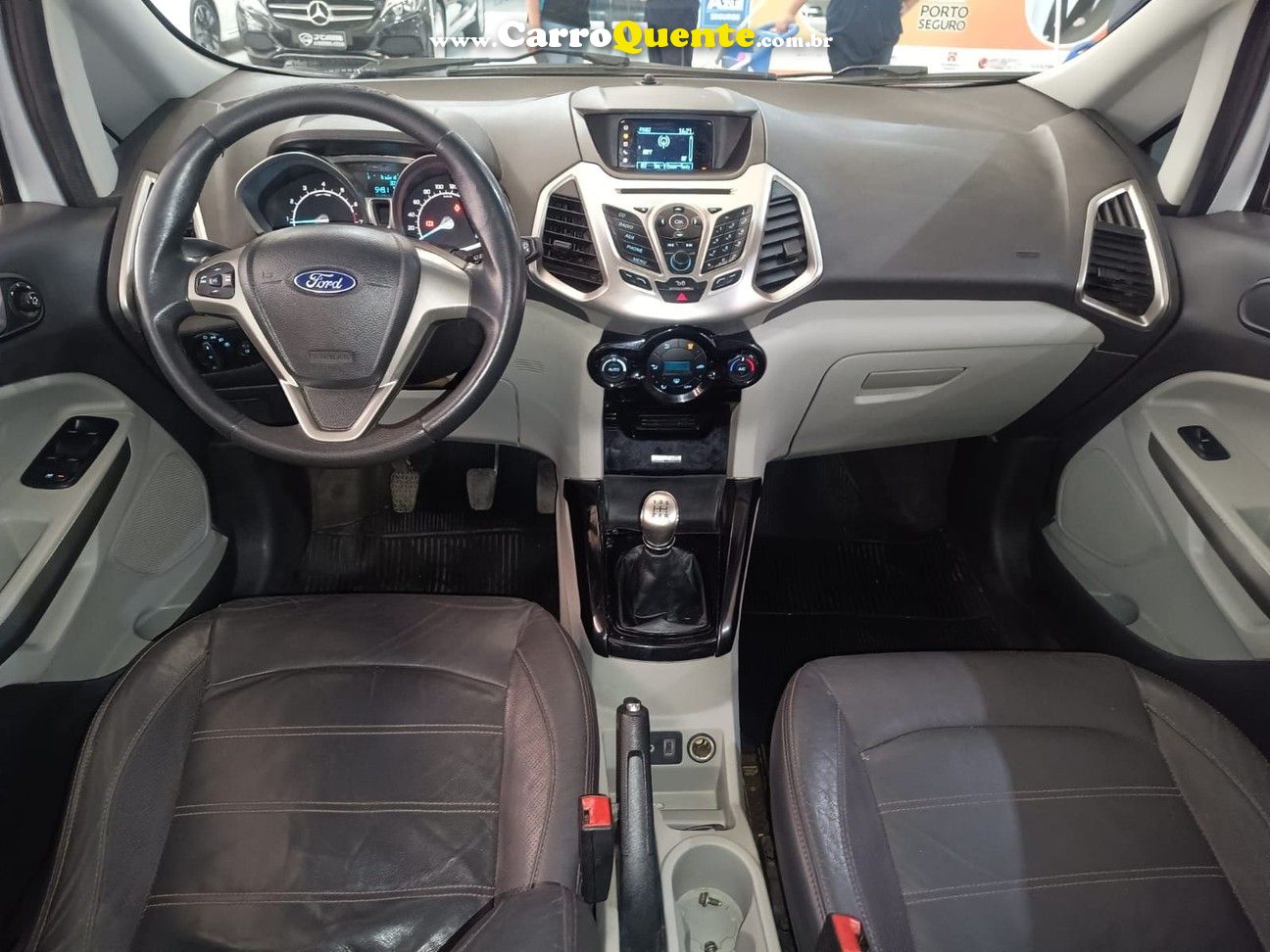 FORD ECOSPORT 2.0 TITANIUM 16V - Loja