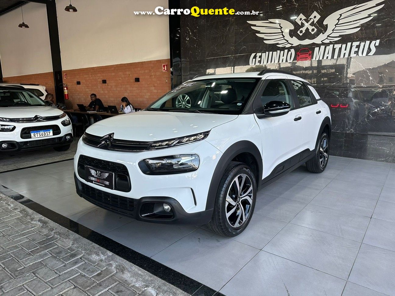 CITROEN C4 CACTUS 1.6 VTI 120 FEEL - Loja