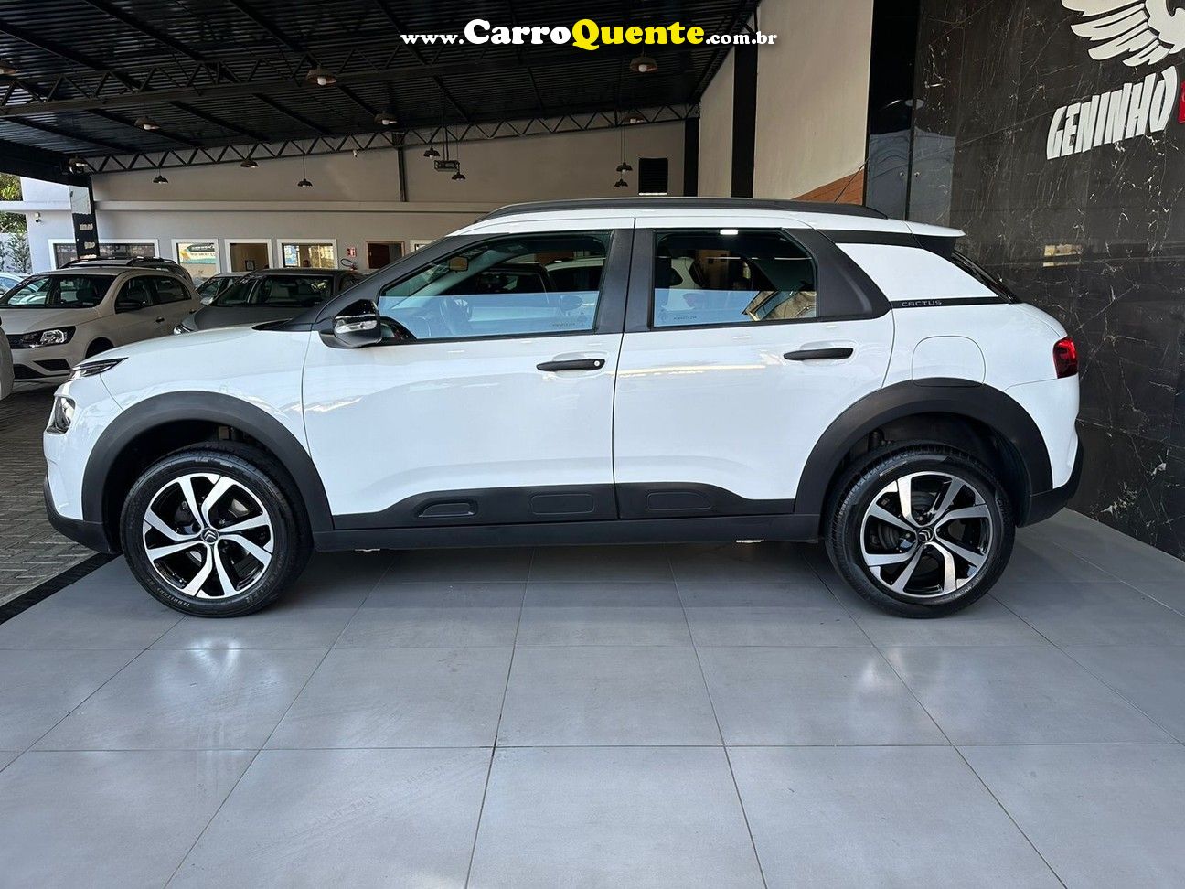 CITROEN C4 CACTUS 1.6 VTI 120 FEEL - Loja