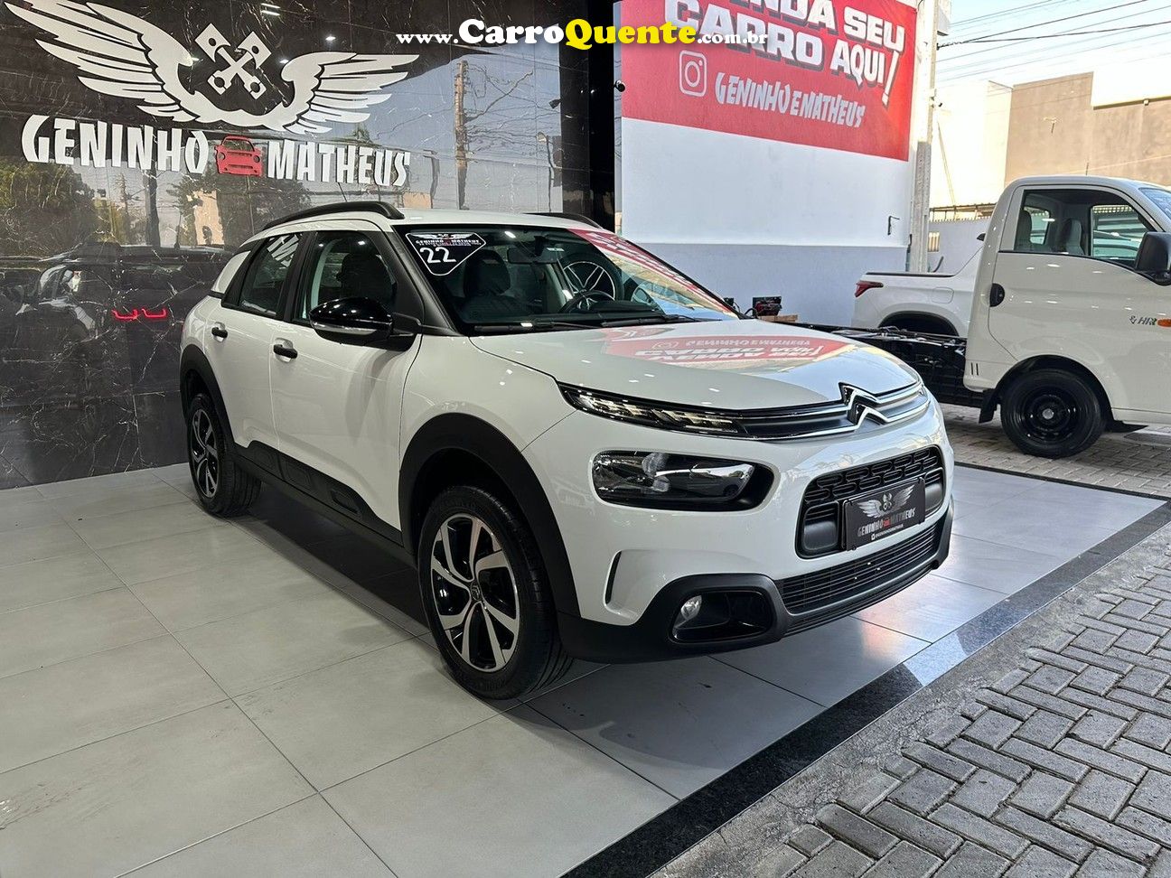 CITROEN C4 CACTUS 1.6 VTI 120 FEEL - Loja