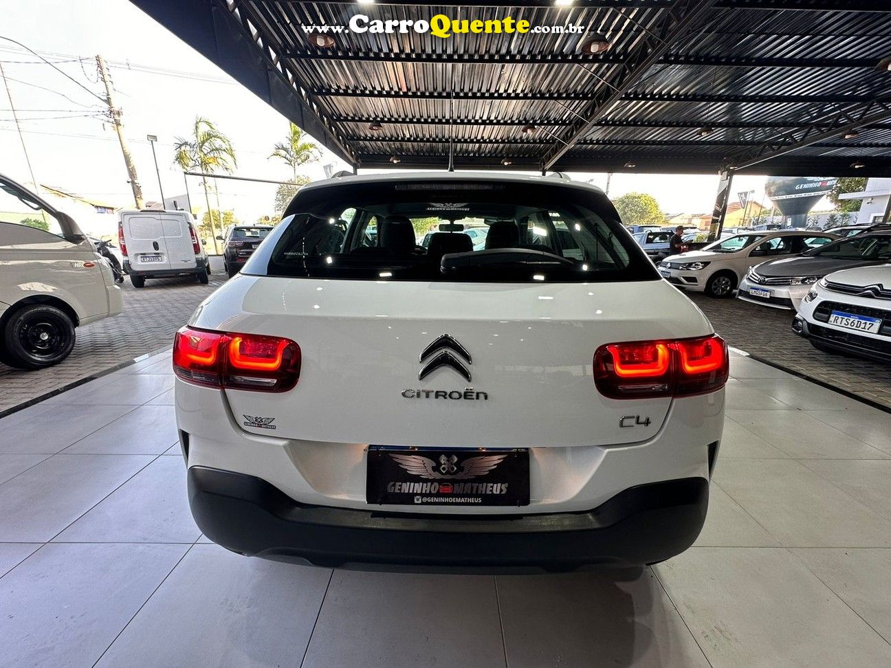 CITROEN C4 CACTUS 1.6 VTI 120 FEEL - Loja