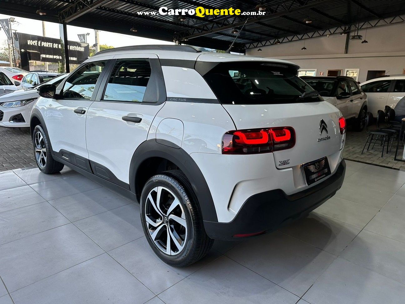 CITROEN C4 CACTUS 1.6 VTI 120 FEEL - Loja