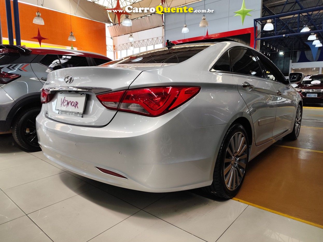 HYUNDAI SONATA 2.4 MPFI I4 16V 182CV - Loja