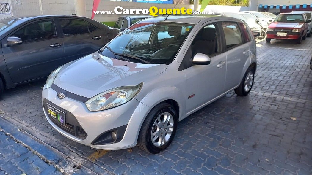 FORD FIESTA 1.6 MPI CLASS HATCH 8V - Loja