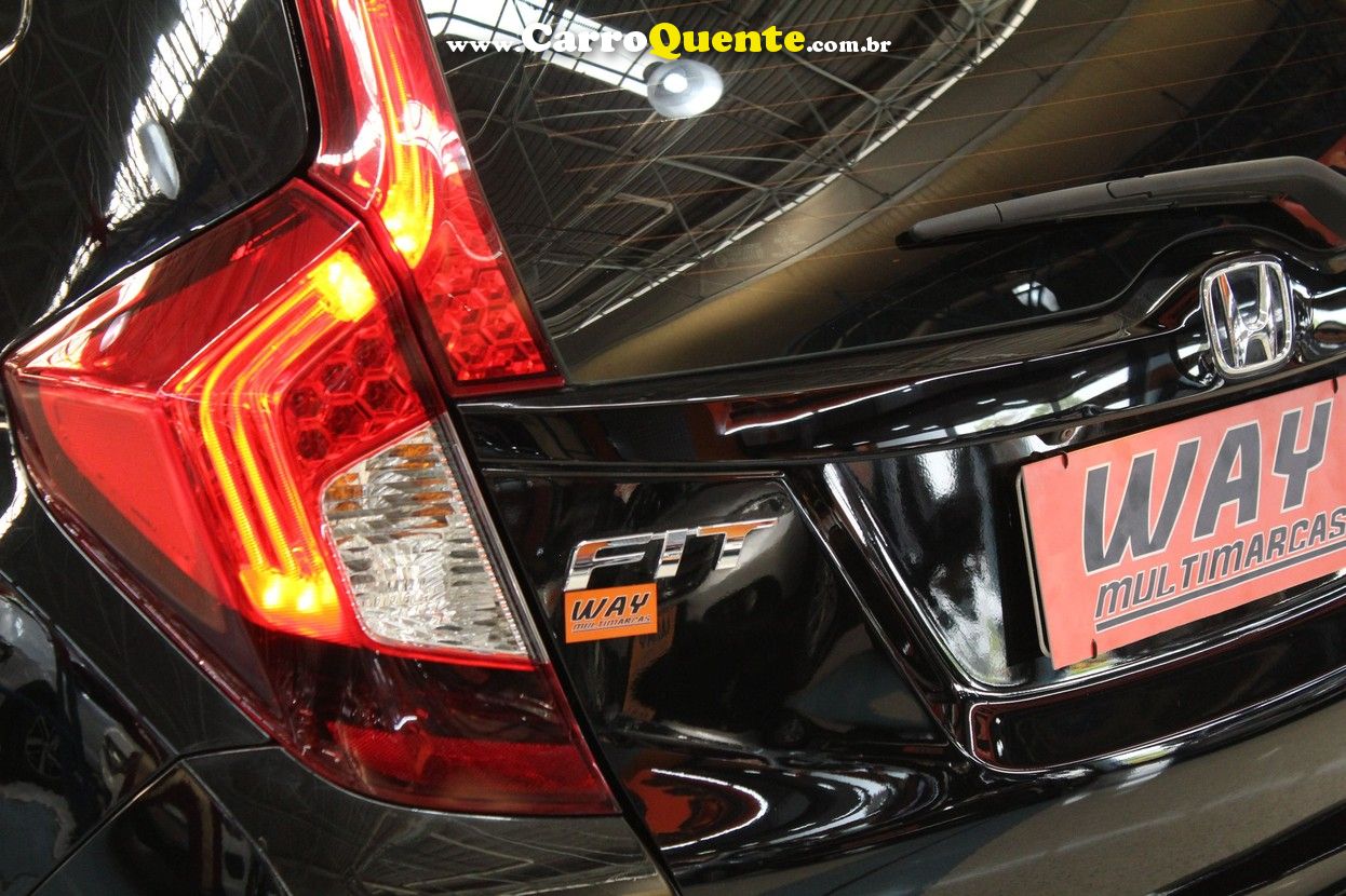 HONDA FIT 1.5 EX 16V - Loja