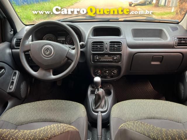 Clio Expr. 1.0 Hi-Power 16V 5p 2014/2013 Renault - Loja