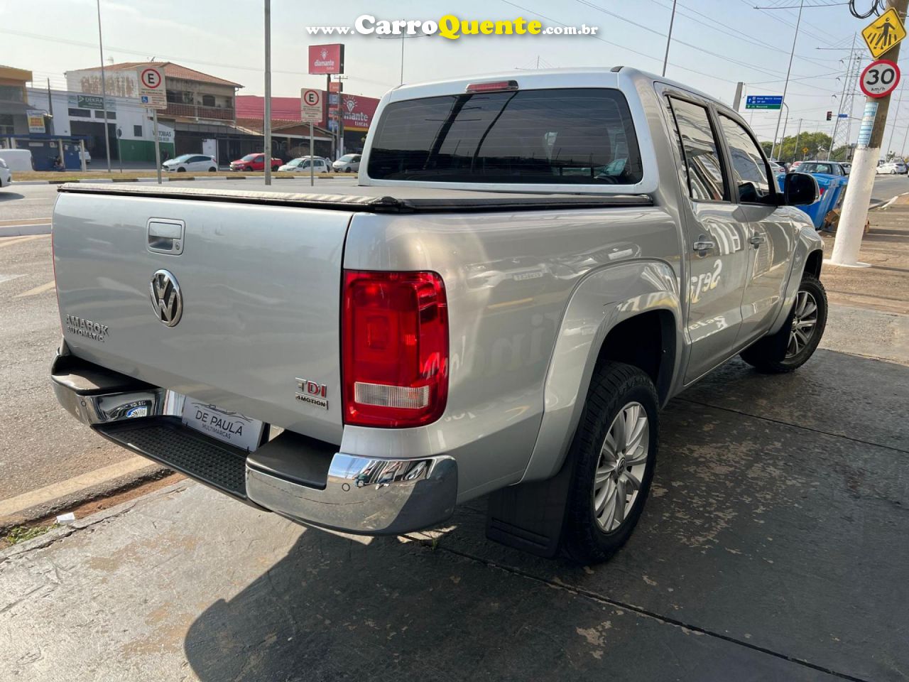 VOLKSWAGEN   AMAROK HIG.ULTIMATE CD 2.0 4X4 DIES. AUT   PRATA 2016 2.0 DIESEL - Loja