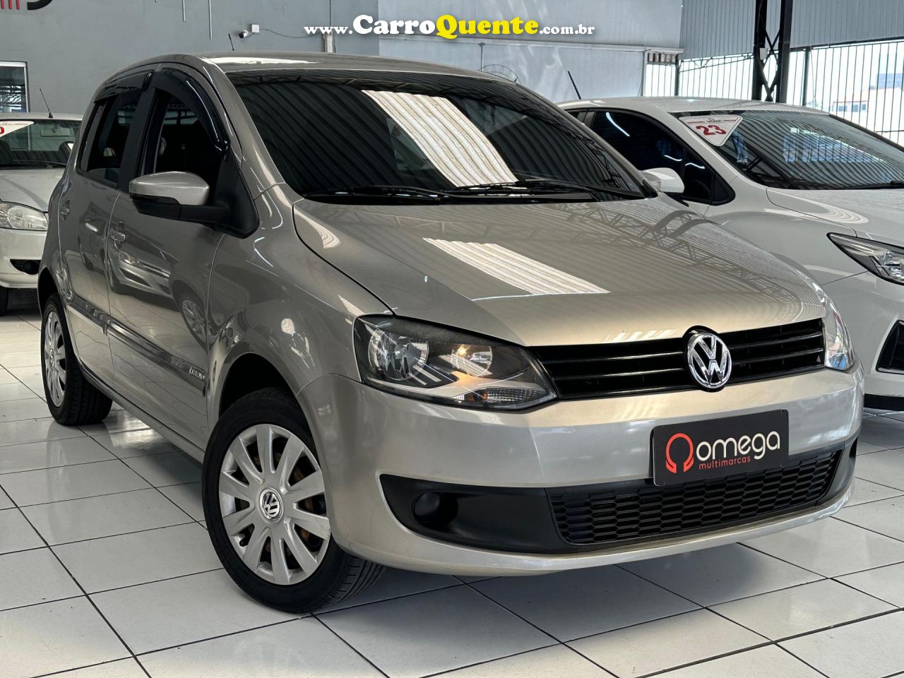 VOLKSWAGEN   FOX 1.6 MI TOTAL FLEX 8V 5P   PRATA 2014 1.6 FLEX - Loja