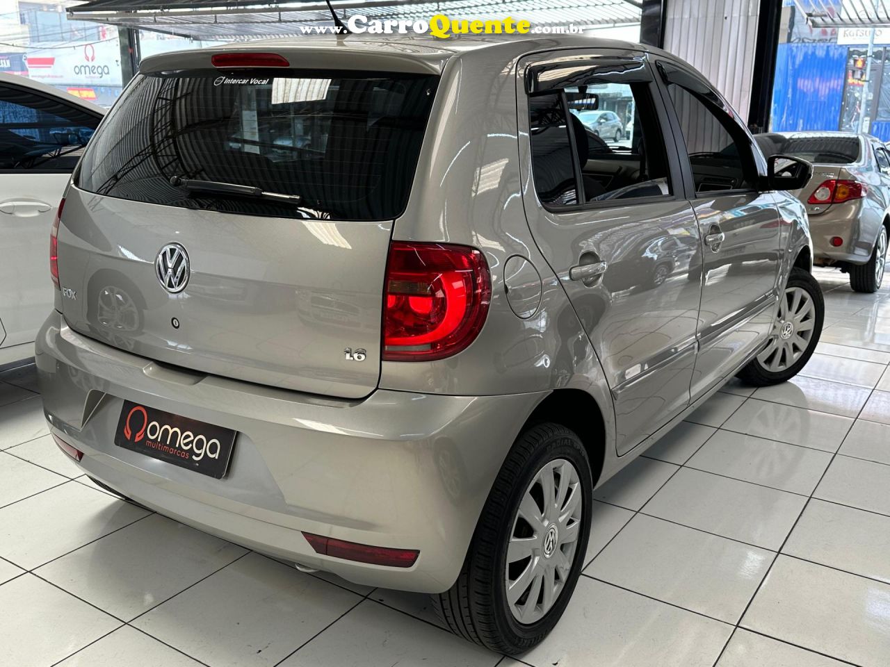 VOLKSWAGEN   FOX 1.6 MI TOTAL FLEX 8V 5P   PRATA 2014 1.6 FLEX - Loja