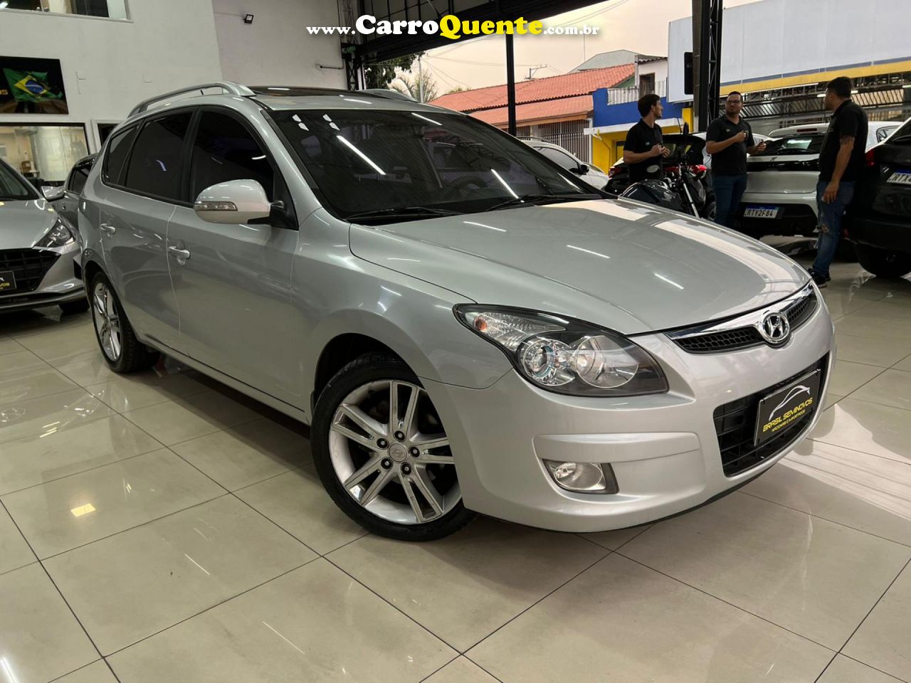 HYUNDAI   I30CW 2.0 16V 145CV AUT. 5P   PRATA 2011 2.0 GASOLINA - Loja