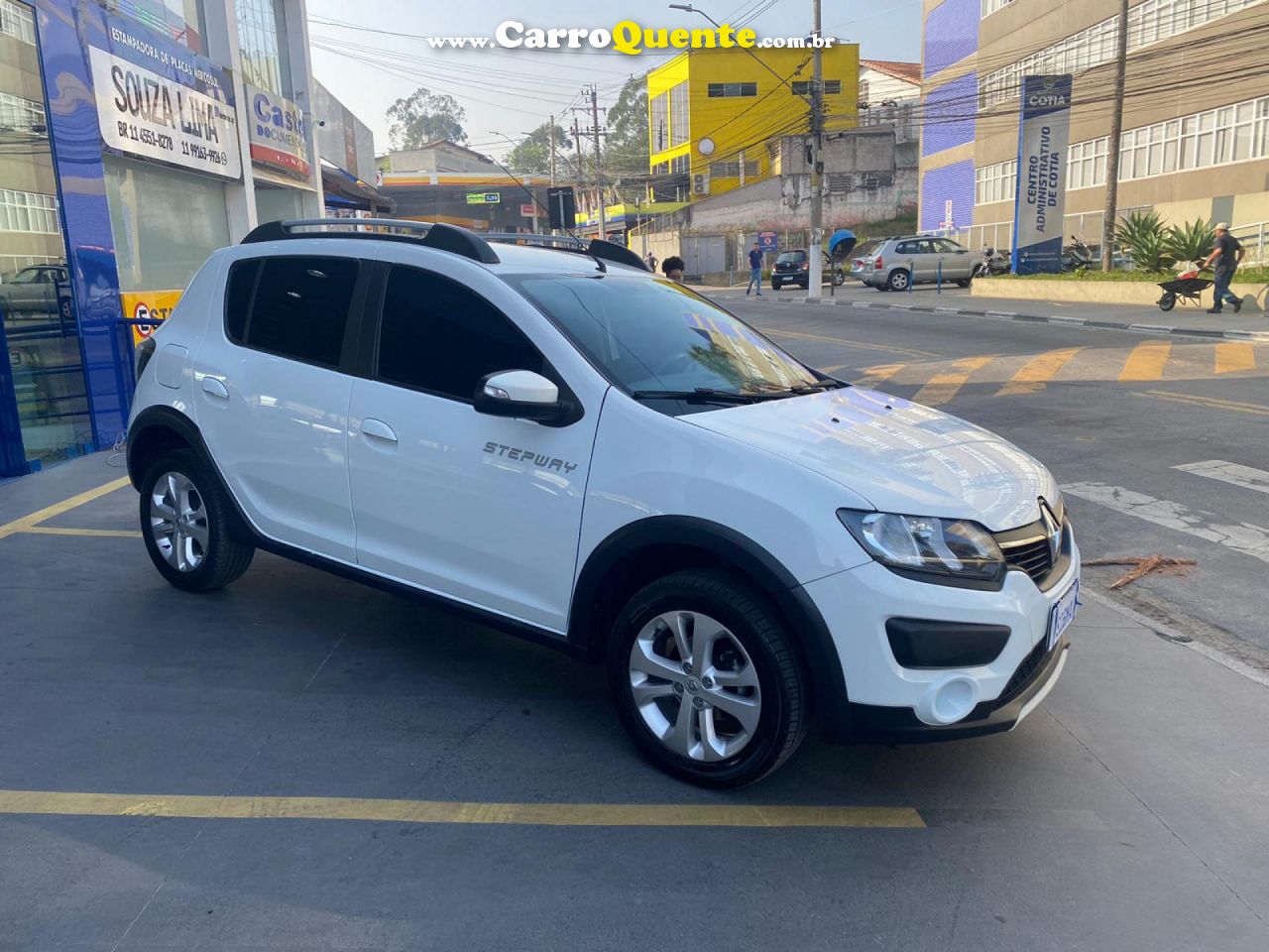 RENAULT   SANDERO STEPWAY FLEX 1.6 16V 5P   BRANCO 2020 1.6 FLEX - Loja