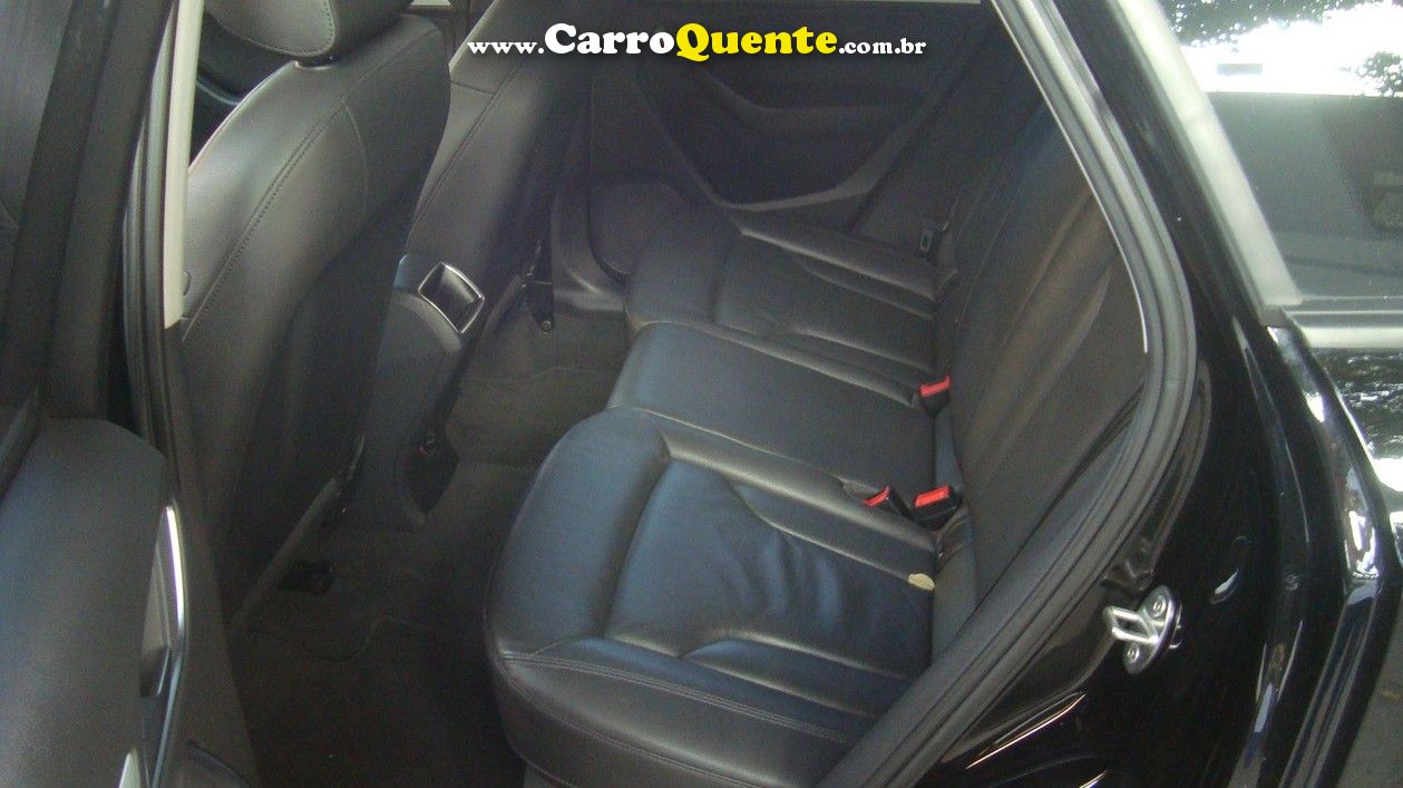 AUDI Q3 1.4 TFSI ATTRACTION - Loja