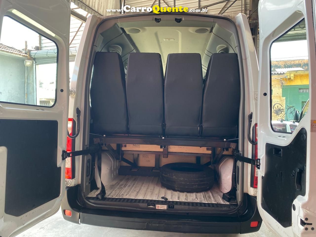 RENAULT MASTER 2.3 DCI MINIBUS EXECUTIVE 16L L3H2 2019 - Loja