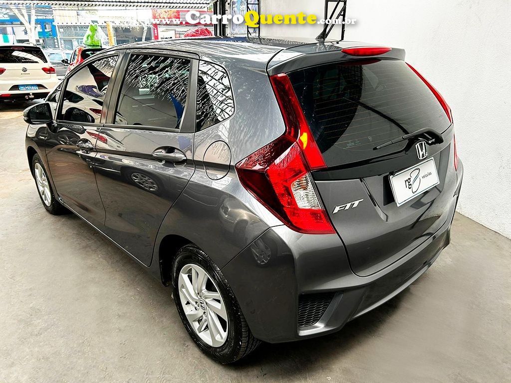 HONDA FIT 1.5 LX 16V - Loja