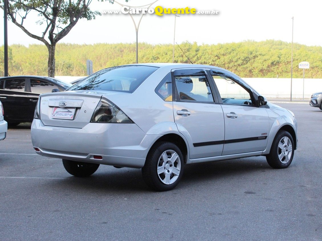 FORD FIESTA 1.6 ROCAM SEDAN 8V - Loja