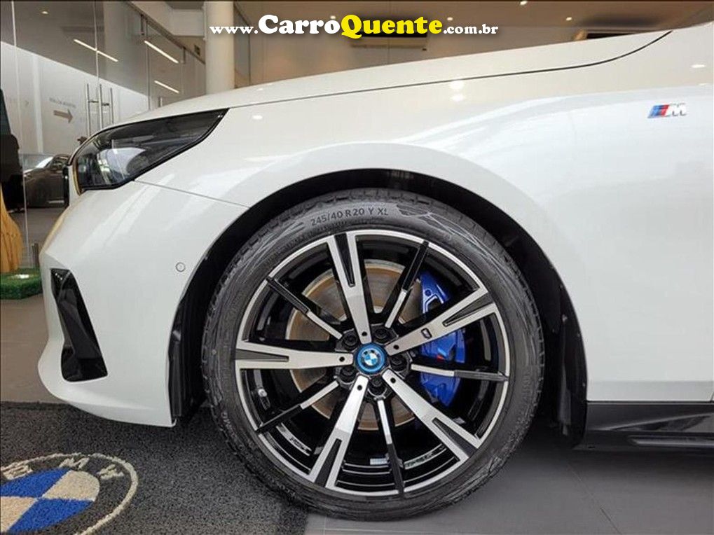 BMW I5 ELÉTRICO XDRIVE60 M SPORT - Loja