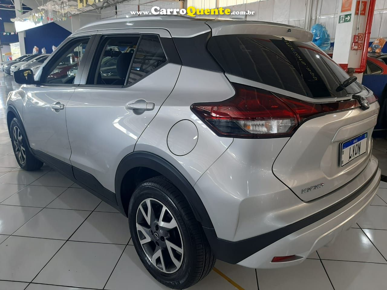 NISSAN KICKS 1.6 16V FLEXSTART SENSE - Loja