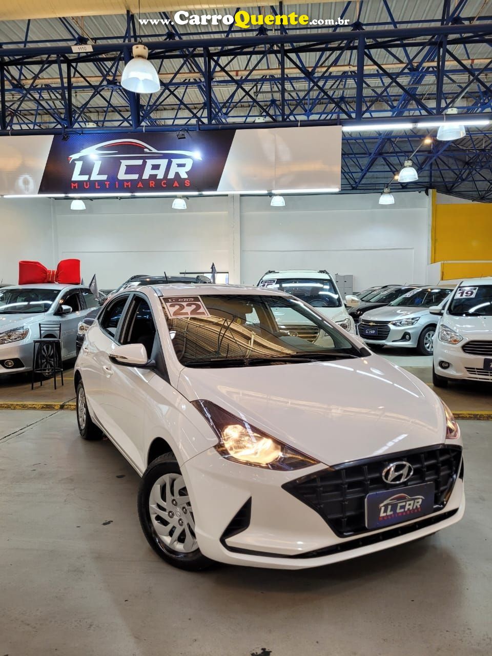 HYUNDAI HB20 1.0 VISION 12V COMPLETO + MULTIMIDIA - Loja