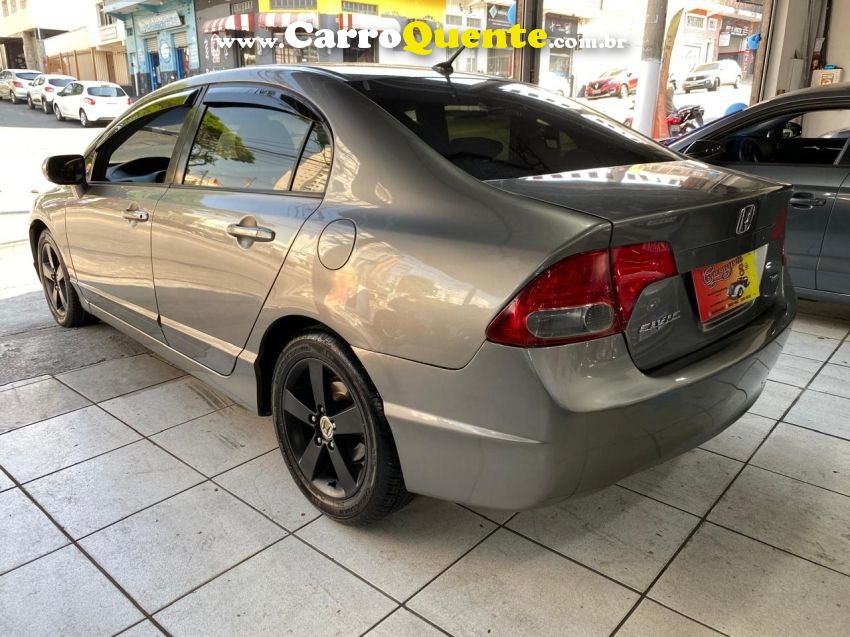 Honda Civic LXS - Loja