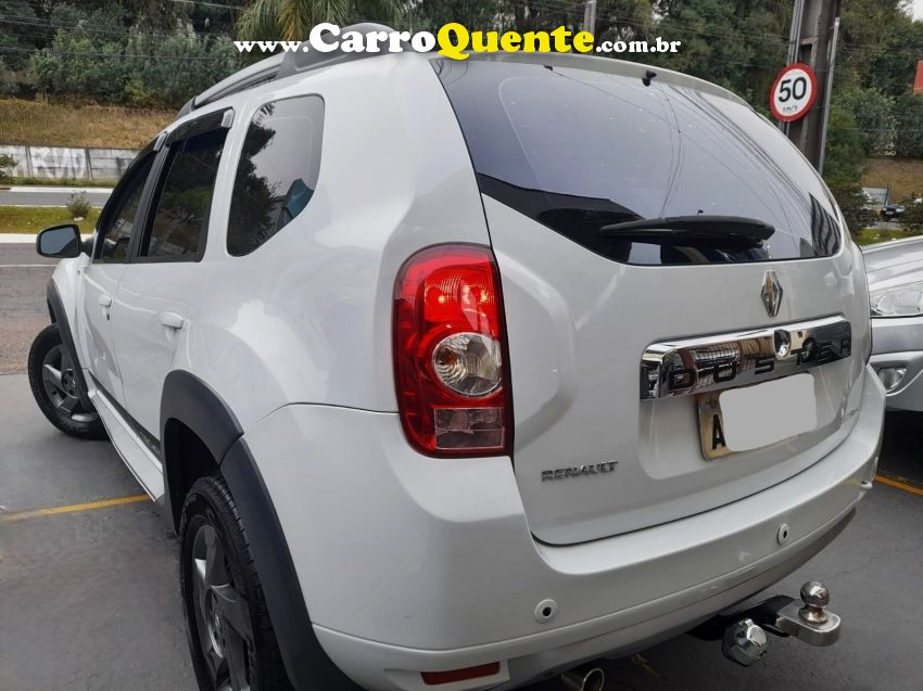 Renault DUSTER 1.6 TECH ROAD 4X2 16V FLEX 4P MANUAL - Loja