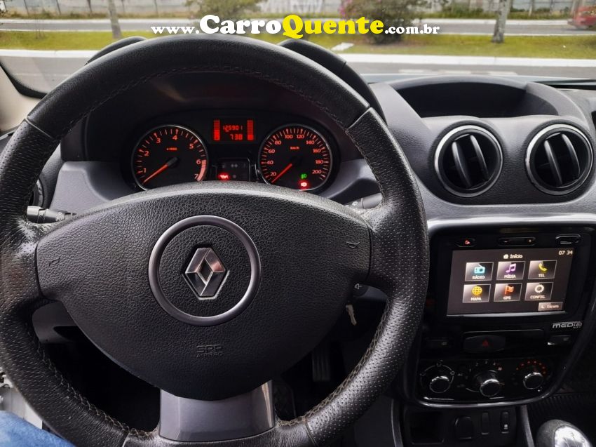 Renault DUSTER 1.6 TECH ROAD 4X2 16V FLEX 4P MANUAL - Loja