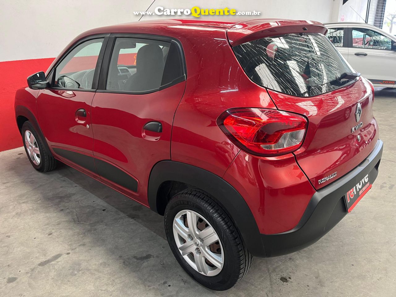 RENAULT   KWID ZEN 1.0 FLEX 12V 5P MEC.   VERMELHO 2021 1.0 FLEX - Loja