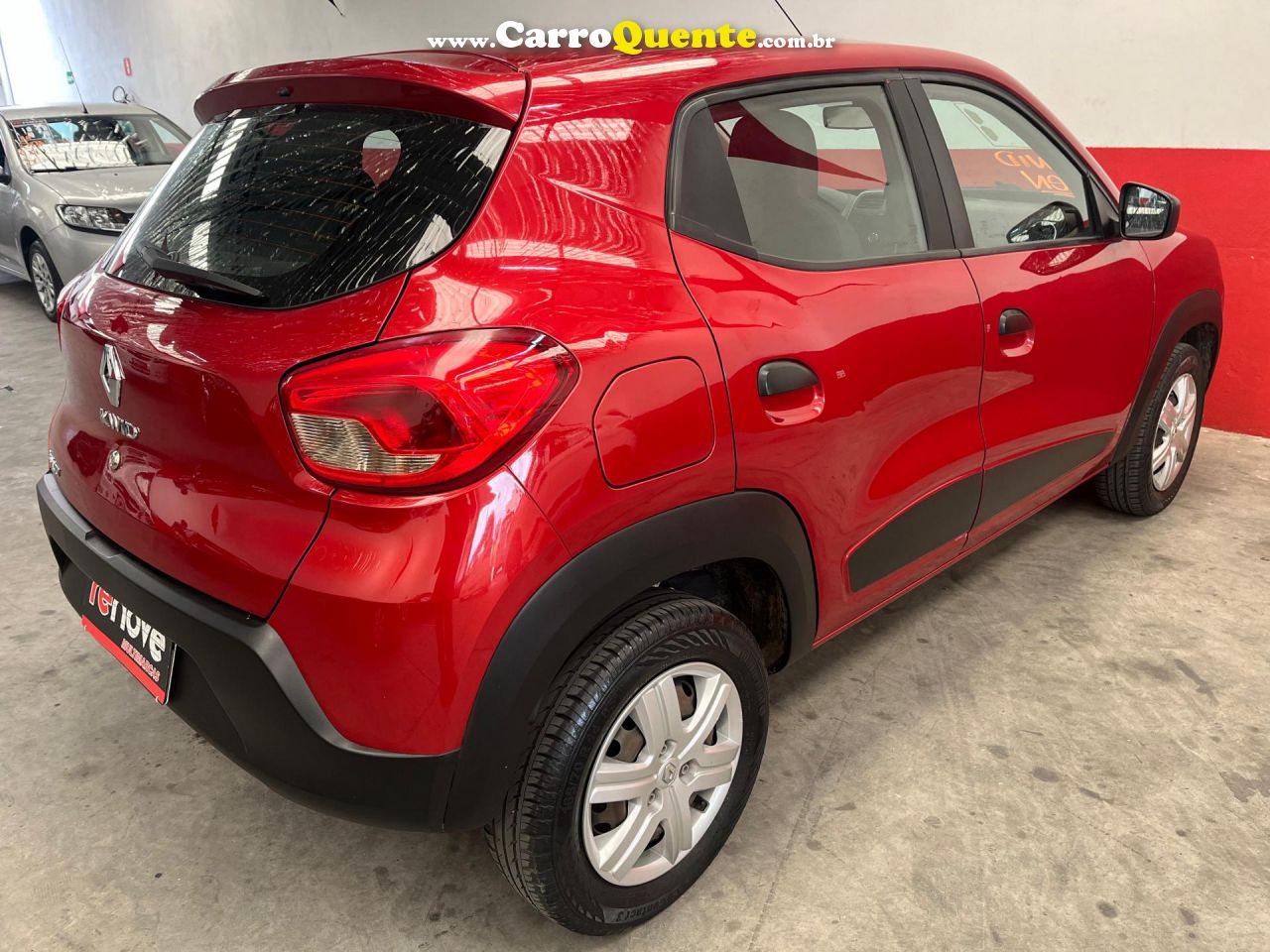 RENAULT   KWID ZEN 1.0 FLEX 12V 5P MEC.   VERMELHO 2021 1.0 FLEX - Loja