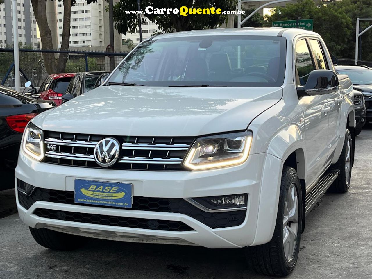 VOLKSWAGEN   AMAROK HIGHLINE CD 3.0 4X4 TB DIES. AUT.   BRANCO 2019 3.0 V6 T DIESEL - Loja