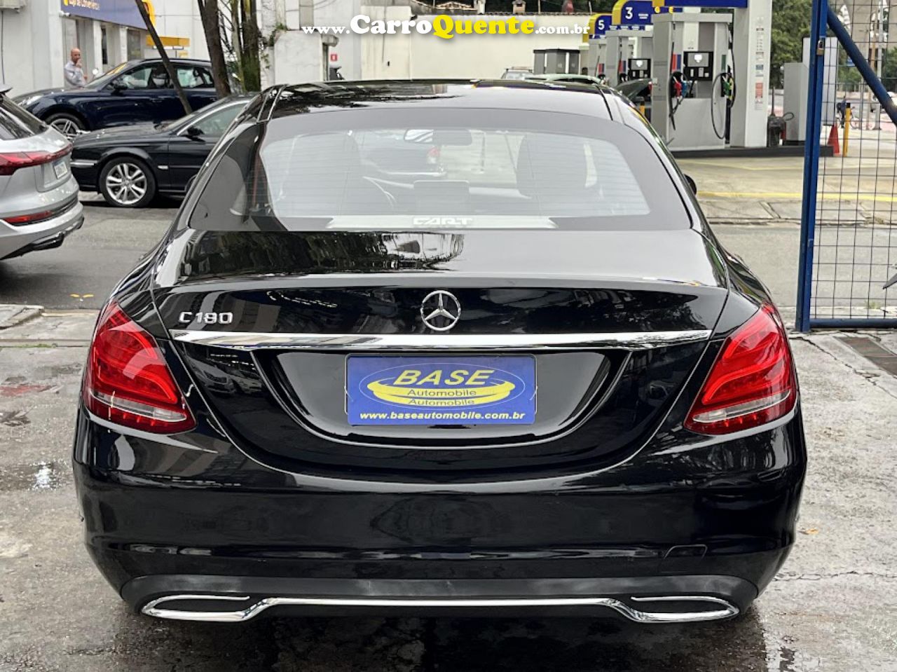 MERCEDES-BENZ   C-180 1.6 TURBO 16VFLEX 16V AUT.   PRETO 2015 1.6 T GASOLINA - Loja