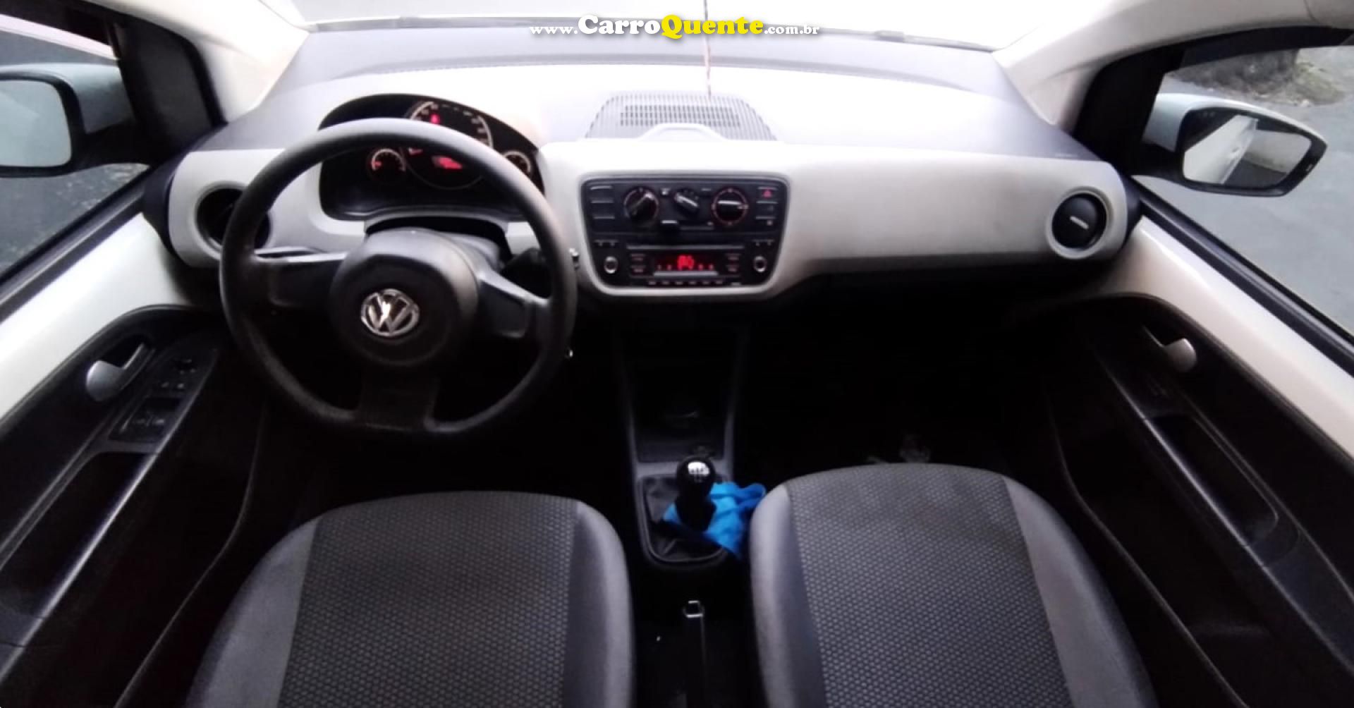 VOLKSWAGEN   UP! MOVE 1.0 TSI TOTAL FLEX 12V 5P   BRANCO 2017 1.0 FLEX - Loja