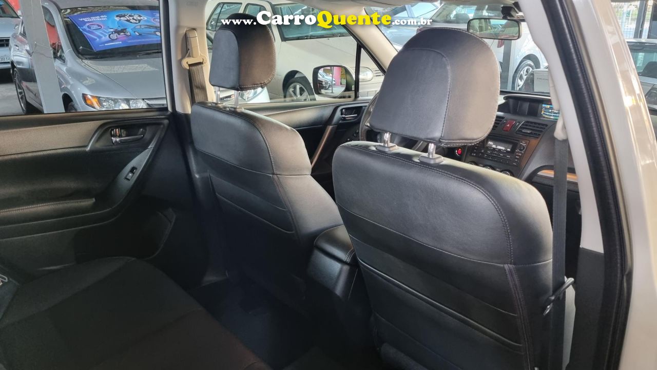 SUBARU   FORESTER 2.02.0 S2.0 ES 4X4 AUT.   BRANCO 2015 2.0 GASOLINA - Loja